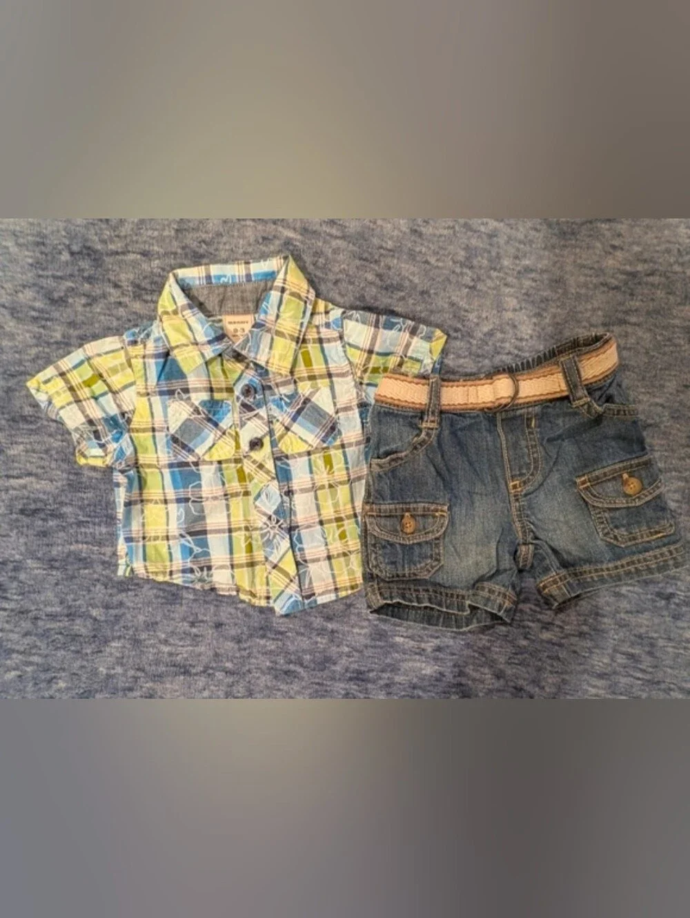 Old Navy Blue, Green & White Plaid Short-Sleeve Button-Down Shirt And Shorts